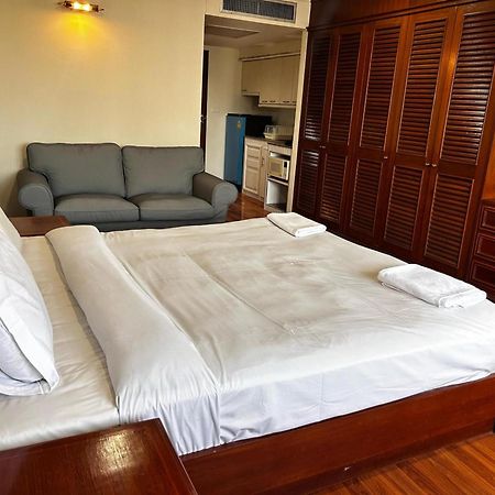 Omni Tower Sukhumvit Nana Direct Hotel Bangkok Eksteriør billede