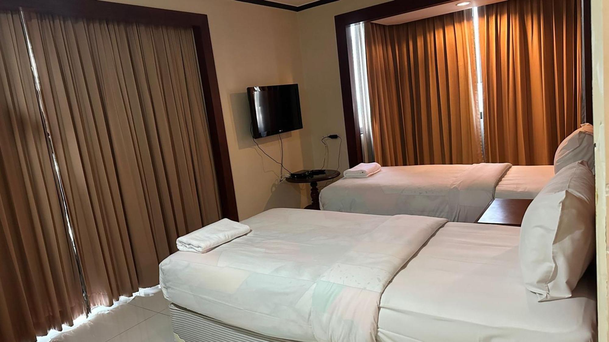 Omni Tower Sukhumvit Nana Direct Hotel Bangkok Eksteriør billede
