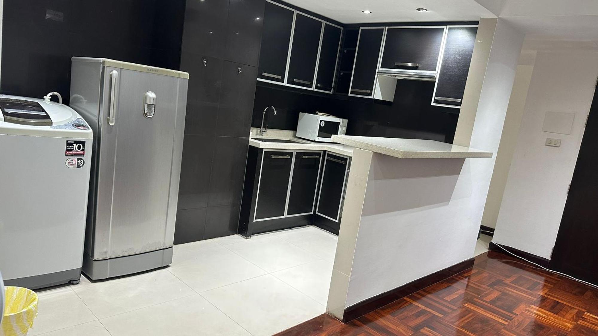 Omni Tower Sukhumvit Nana Direct Hotel Bangkok Eksteriør billede