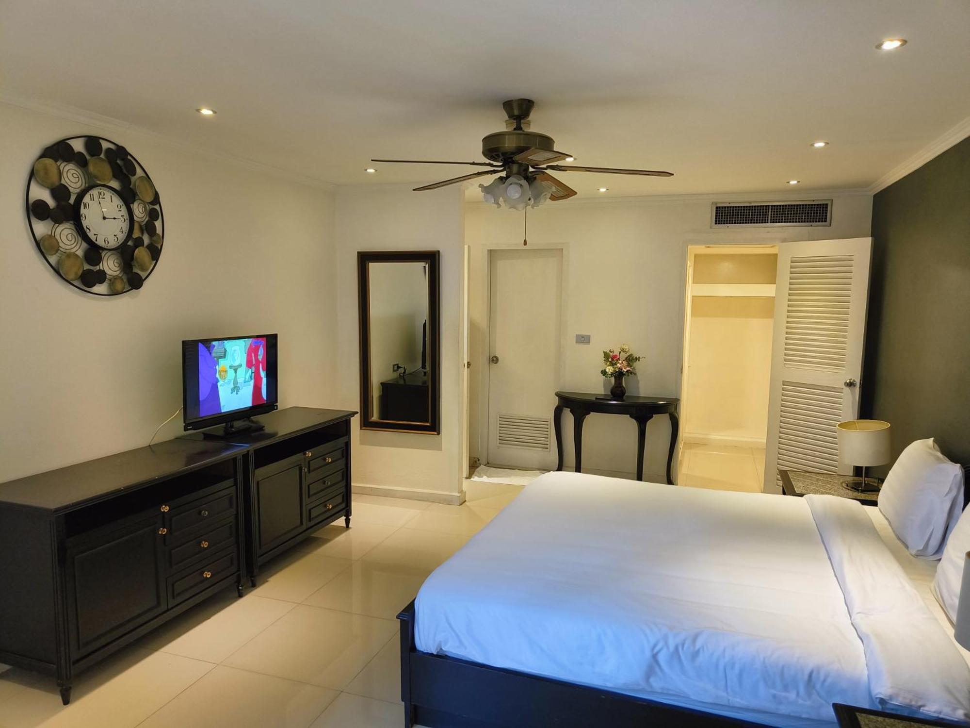 Omni Tower Sukhumvit Nana Direct Hotel Bangkok Eksteriør billede