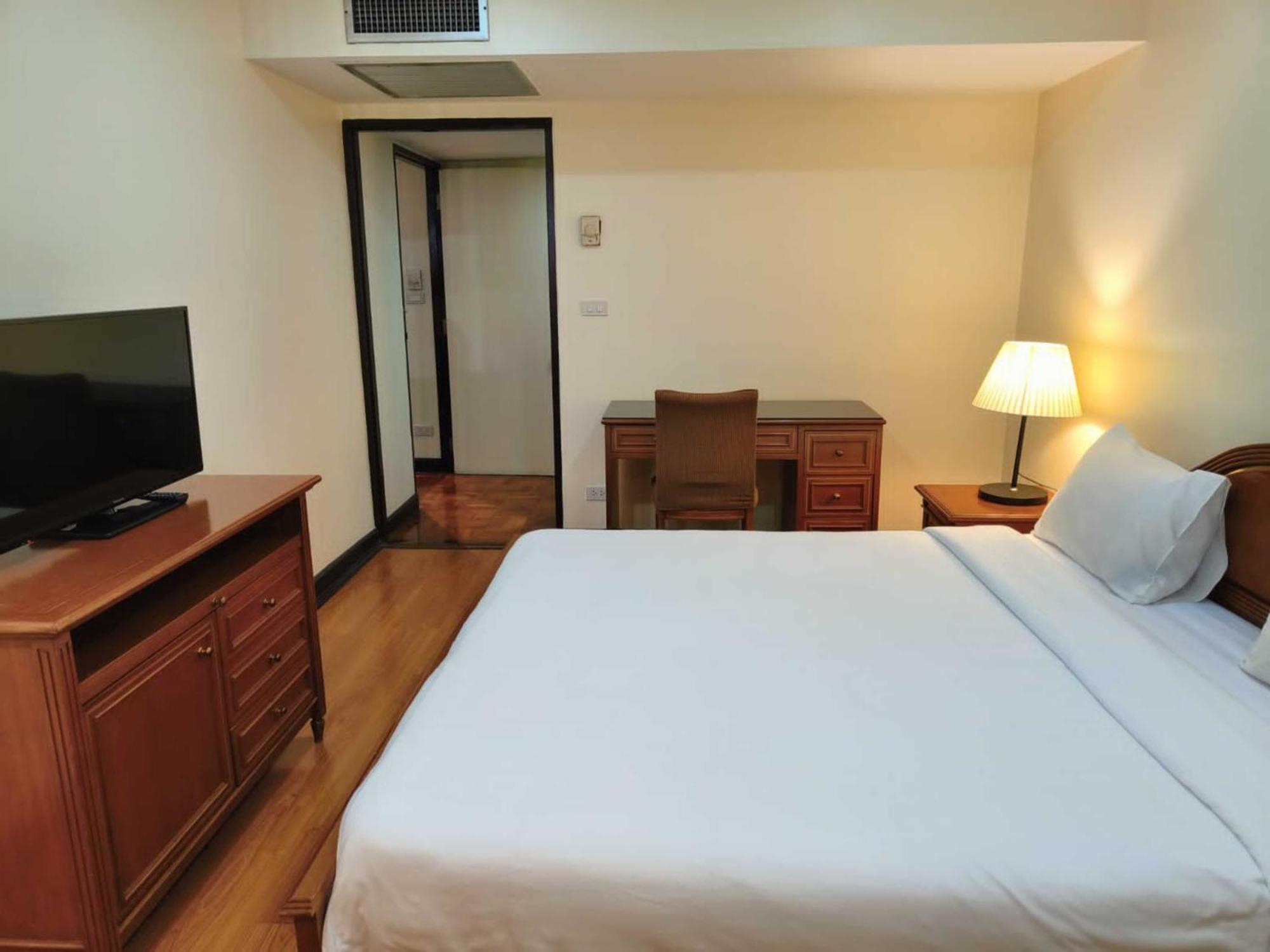 Omni Tower Sukhumvit Nana Direct Hotel Bangkok Eksteriør billede