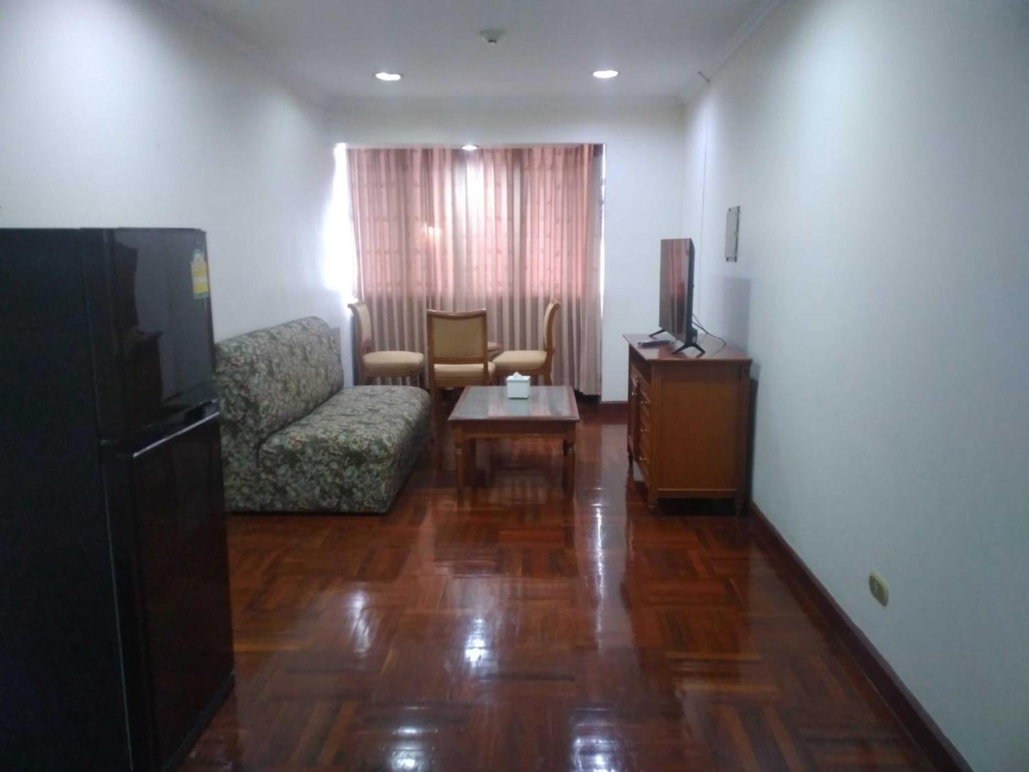 Omni Tower Sukhumvit Nana Direct Hotel Bangkok Eksteriør billede