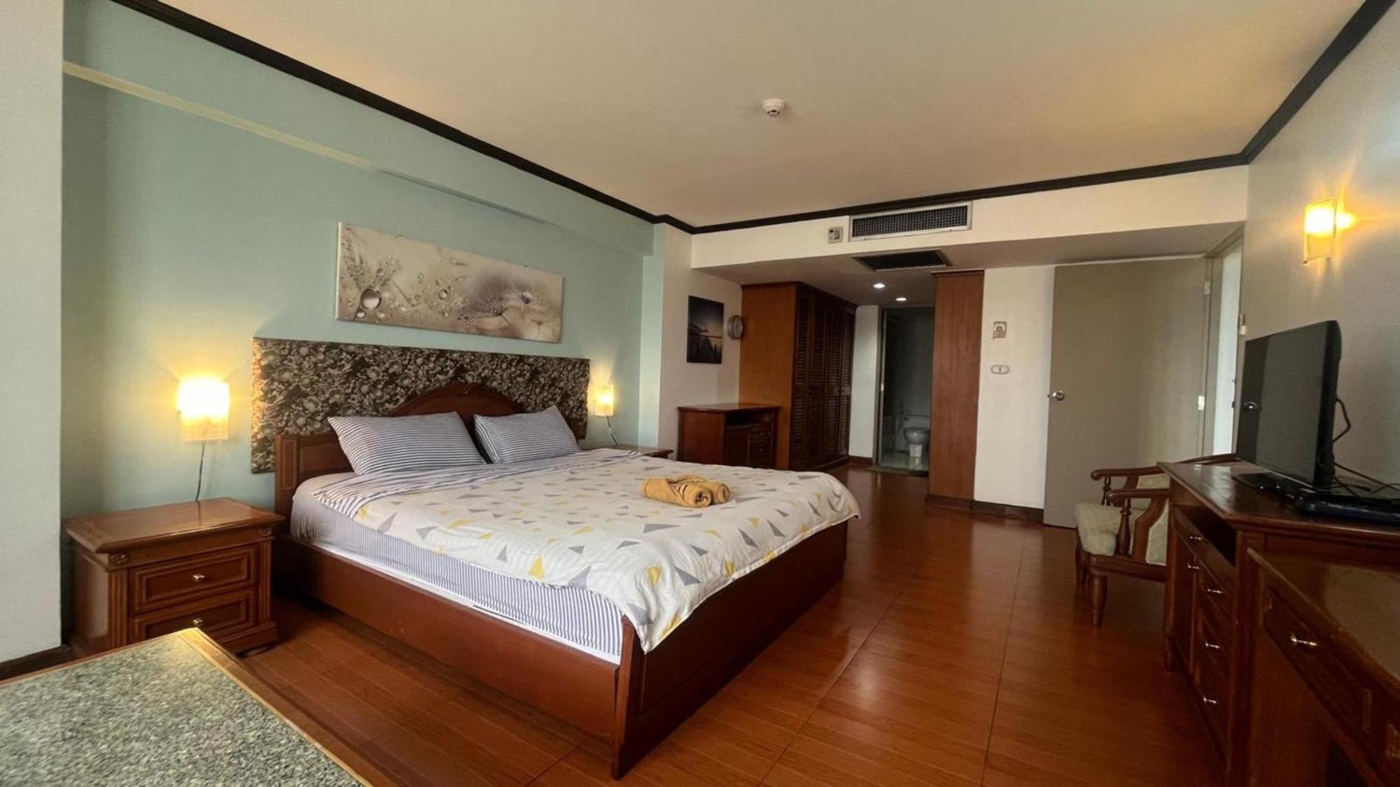 Omni Tower Sukhumvit Nana Direct Hotel Bangkok Eksteriør billede